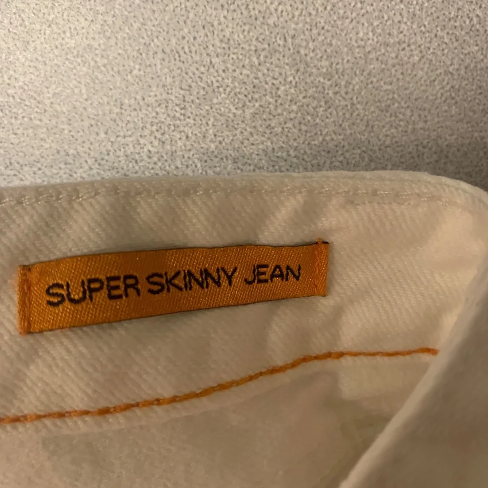 Tory Burch White 5 pkt Super Skinny Jeans sz 30